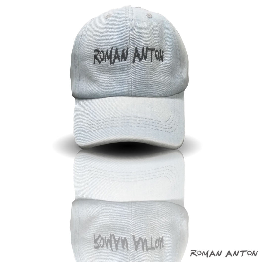 Cap Light Blue “Black Roman Anton”